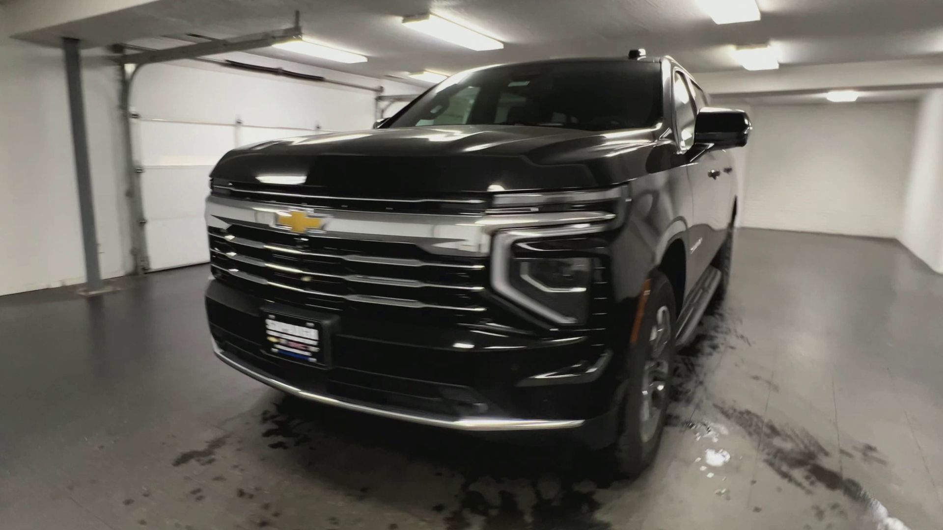 2027 Chevrolet Suburban LT