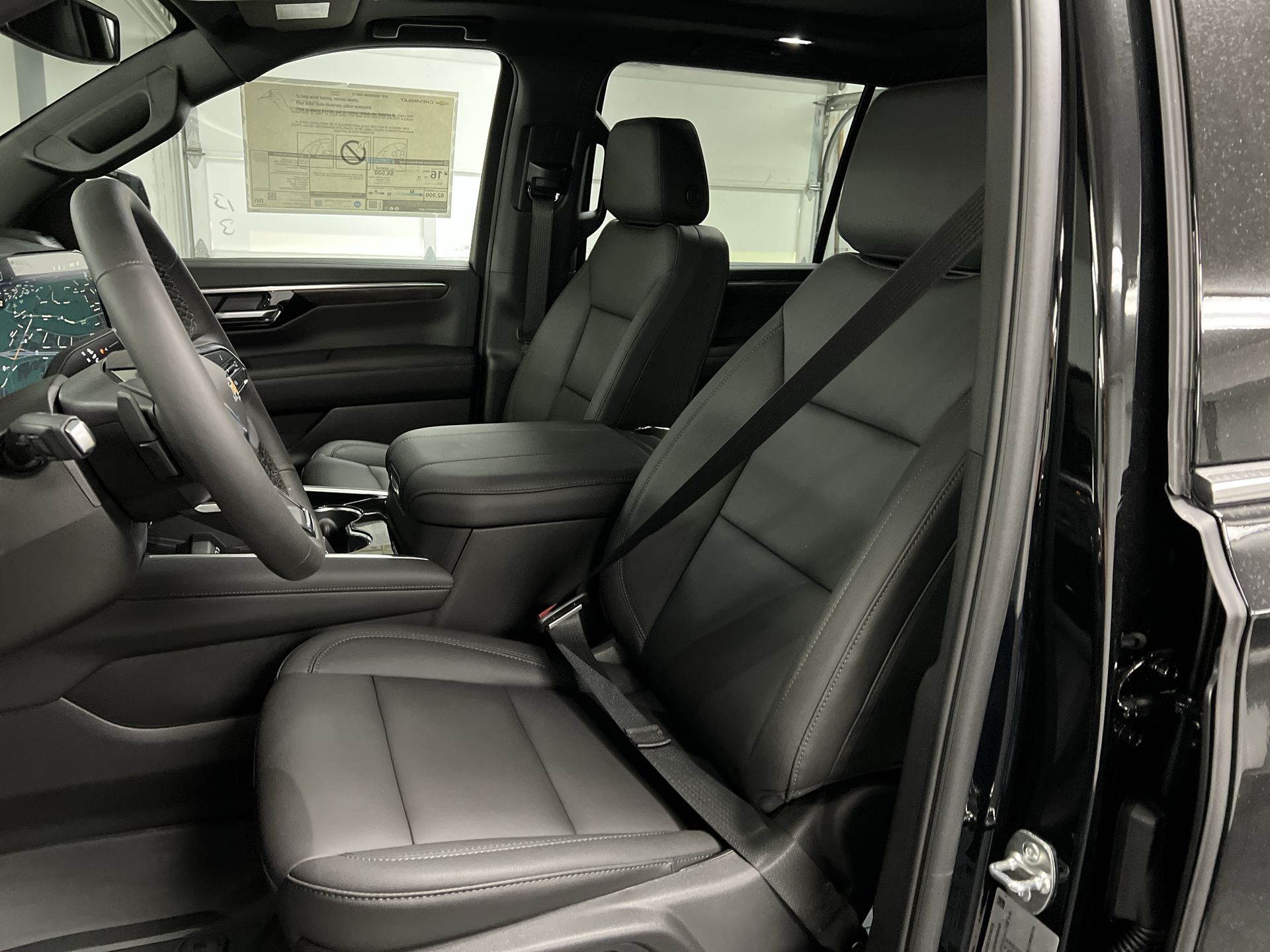 2027 Chevrolet Suburban LT