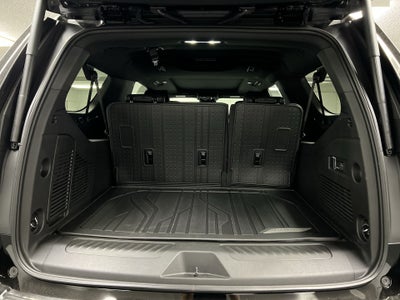 2027 Chevrolet Suburban LT