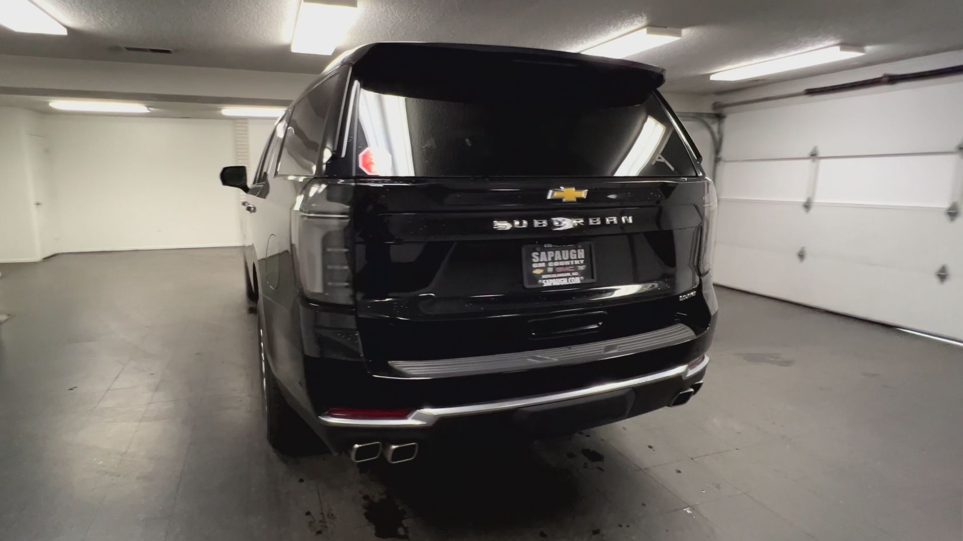 2025 Chevrolet Suburban High Country