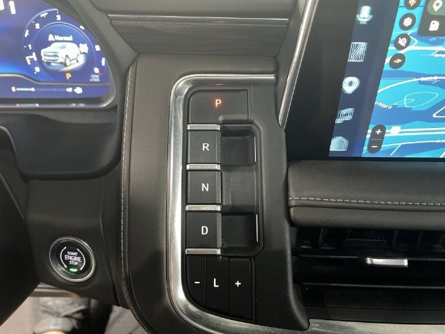 2023 Chevrolet Suburban Z71 - Photo 16