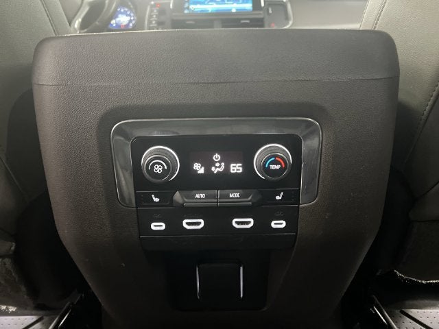 2023 Chevrolet Suburban Z71 - Photo 22