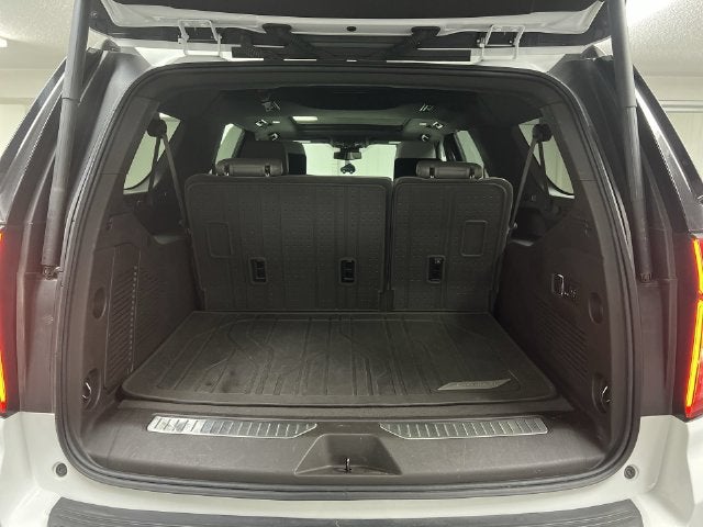 2023 Chevrolet Suburban Z71 - Photo 27