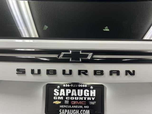 2023 Chevrolet Suburban Z71 - Photo 33