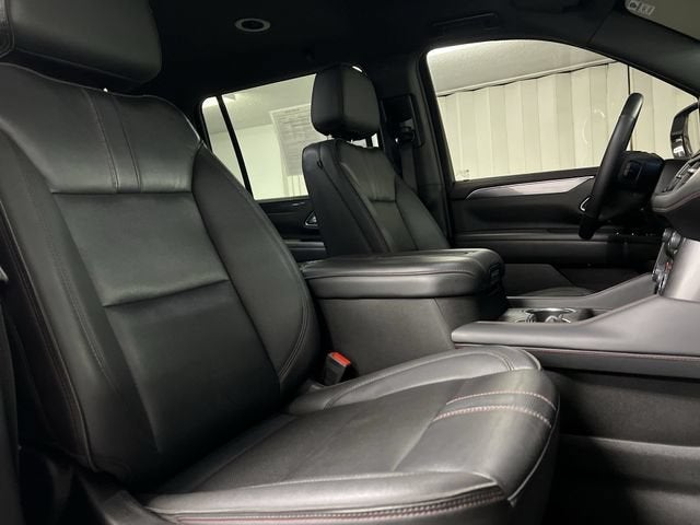 2024 Chevrolet Suburban RST - Photo 28