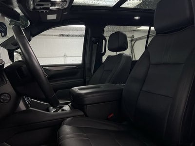 2023 Chevrolet Suburban RST