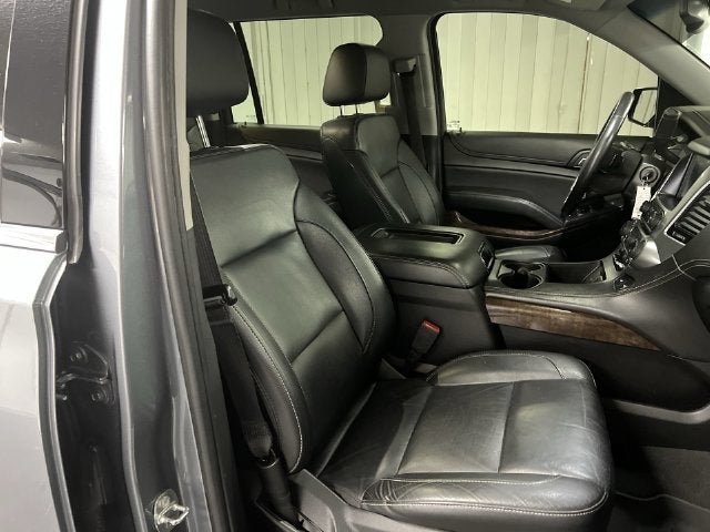 2019 Chevrolet Suburban LT - Photo 26