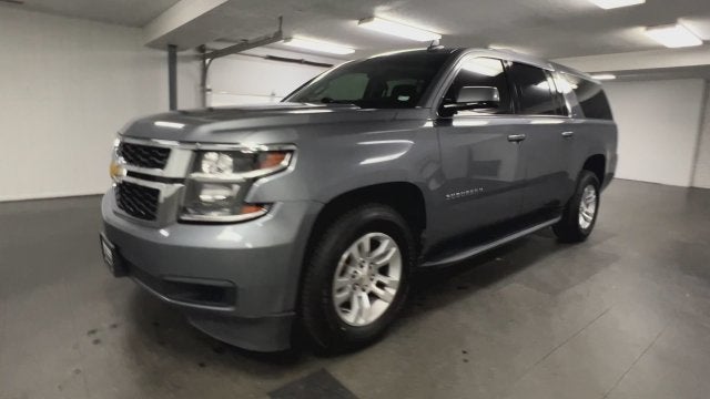2019 Chevrolet Suburban LT - Photo 4