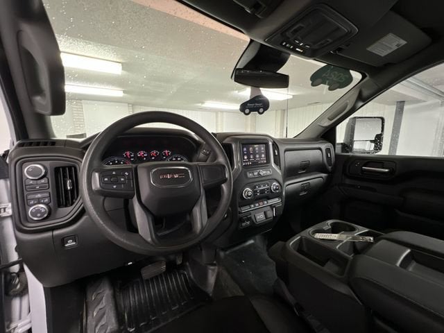 2024 GMC Sierra 2500 HD Pro