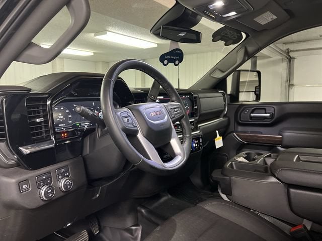 2025 GMC Sierra 3500 HD SLE