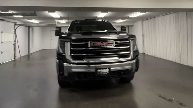 2025 GMC Sierra 3500 HD SLE