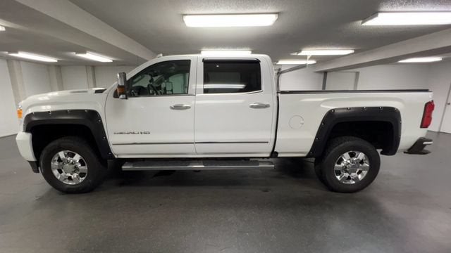 2017 GMC Sierra 3500 HD Denali