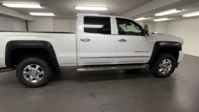 2017 GMC Sierra 3500 HD Denali