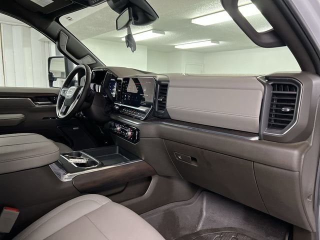 2024 GMC Sierra 2500 HD SLT