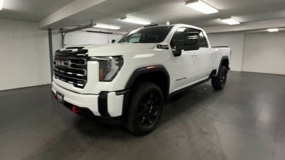 2025 GMC Sierra 2500 HD AT4