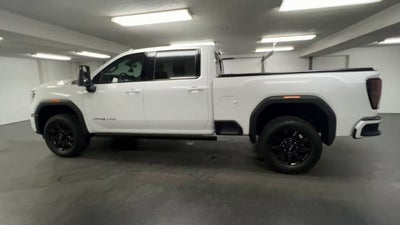 2025 GMC Sierra 2500 HD AT4