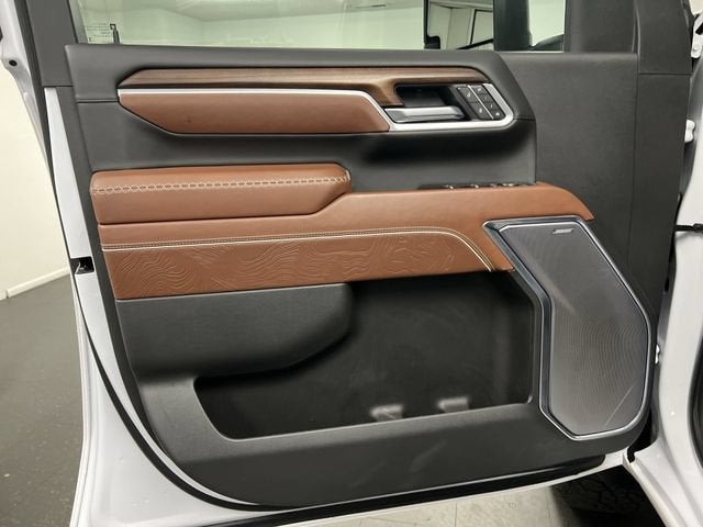 2025 GMC Sierra 3500 HD Denali Ultimate