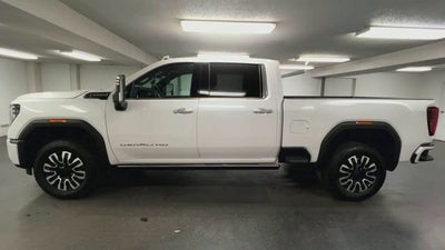 2025 GMC Sierra 3500 HD Denali Ultimate