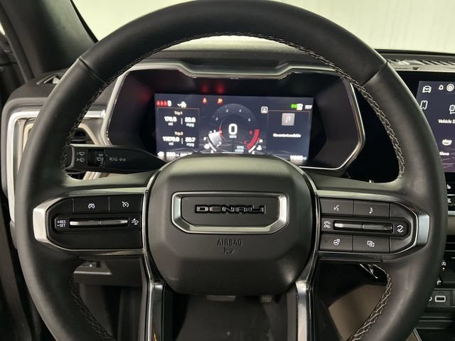 2025 GMC Canyon Denali