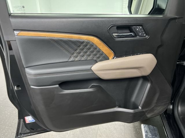 2025 GMC Canyon Denali