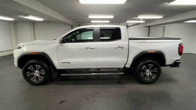 2023 GMC Canyon AT4