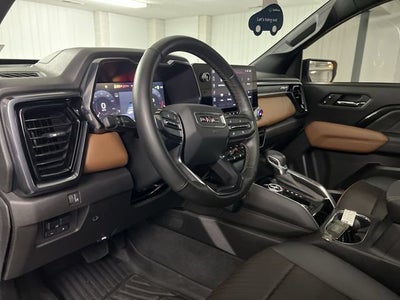2024 GMC Canyon AT4