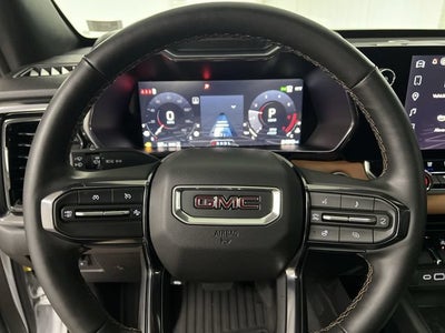 2024 GMC Canyon AT4