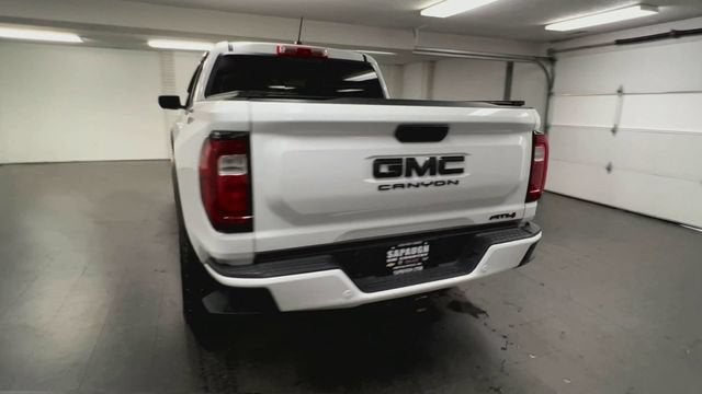 2024 GMC Canyon AT4