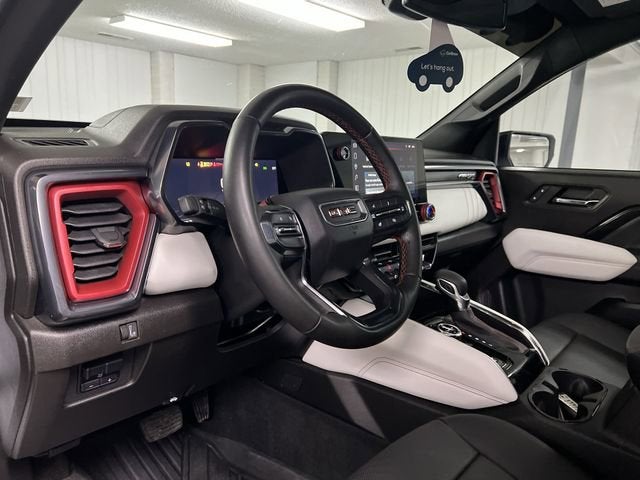 2024 GMC Canyon AT4X
