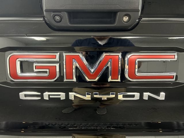 2024 GMC Canyon AT4X