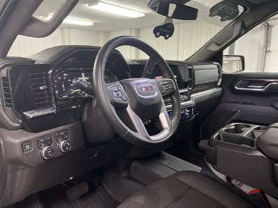 2025 GMC Sierra 1500 SLE