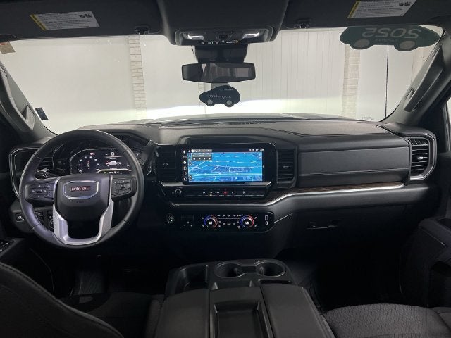 2025 GMC Sierra 1500 SLE