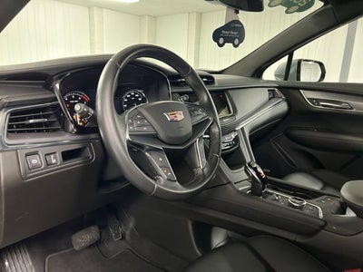 2022 Cadillac XT5 Luxury