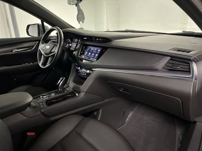 2022 Cadillac XT5 Luxury
