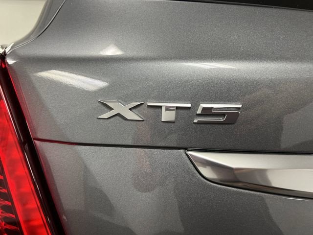 2022 Cadillac XT5 Luxury