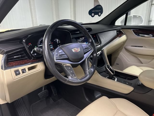 2019 Cadillac XT5 Luxury FWD