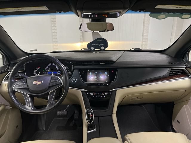 2019 Cadillac XT5 Luxury FWD