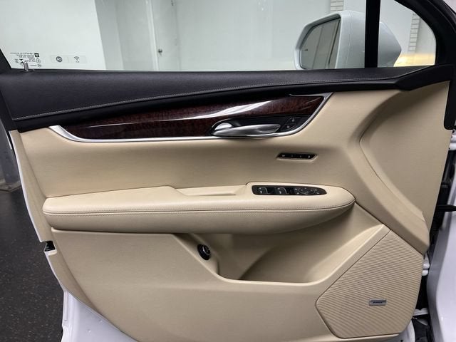 2019 Cadillac XT5 Luxury FWD