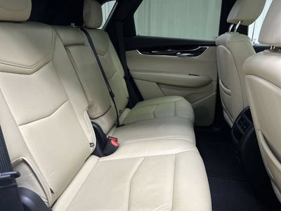 2019 Cadillac XT5 Luxury FWD