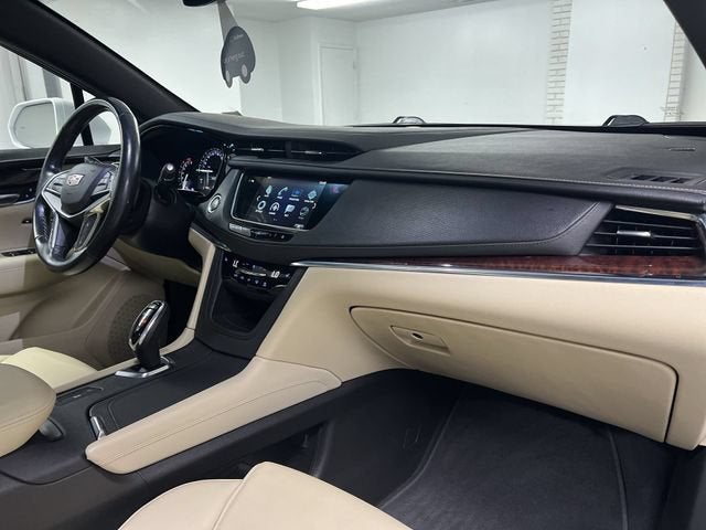 2019 Cadillac XT5 Luxury FWD