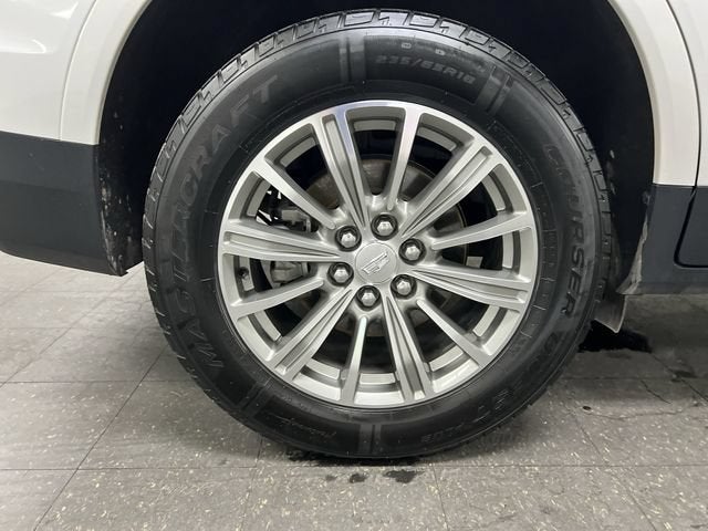 2018 Cadillac XT5 Luxury AWD