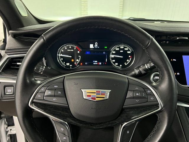 2023 Cadillac XT5 Premium Luxury