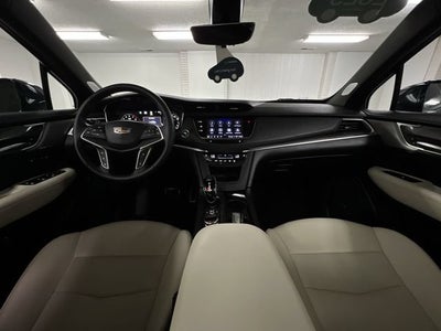 2025 Cadillac XT5 Sport