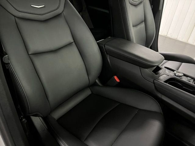 2024 Cadillac XT6 Luxury