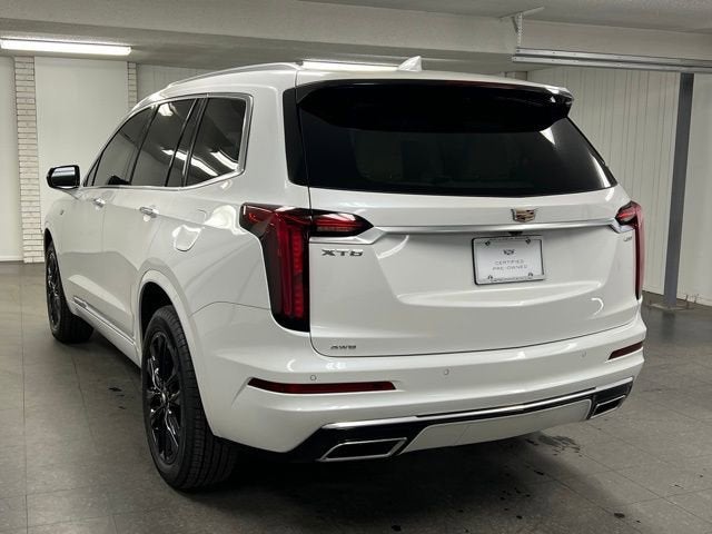 2025 Cadillac XT6 Premium Luxury