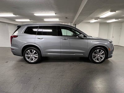 2024 Cadillac XT6 Premium Luxury