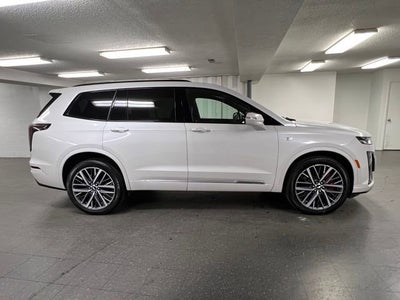 2024 Cadillac XT6 Sport