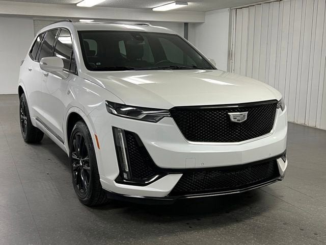 2024 Cadillac XT6 Sport