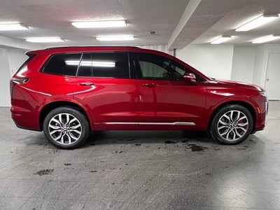 2023 Cadillac XT6 Sport