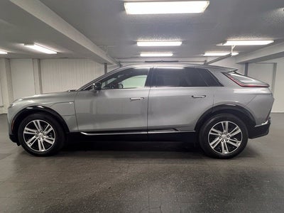 2024 Cadillac LYRIQ Tech